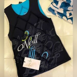 NWT O’Neil tank wet suit dive top - sz 6